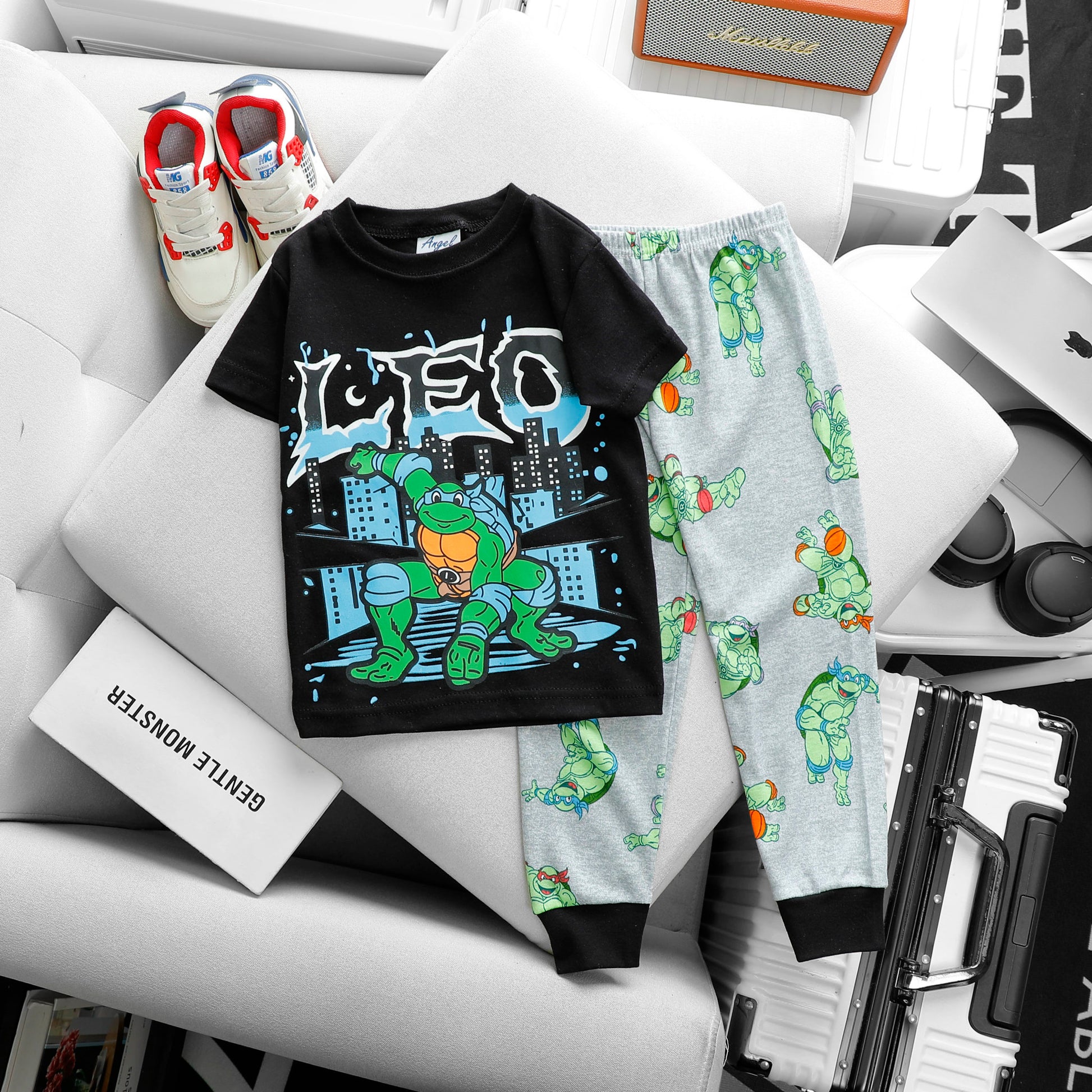 Short Sleeves Pyjamas Up to 16 II