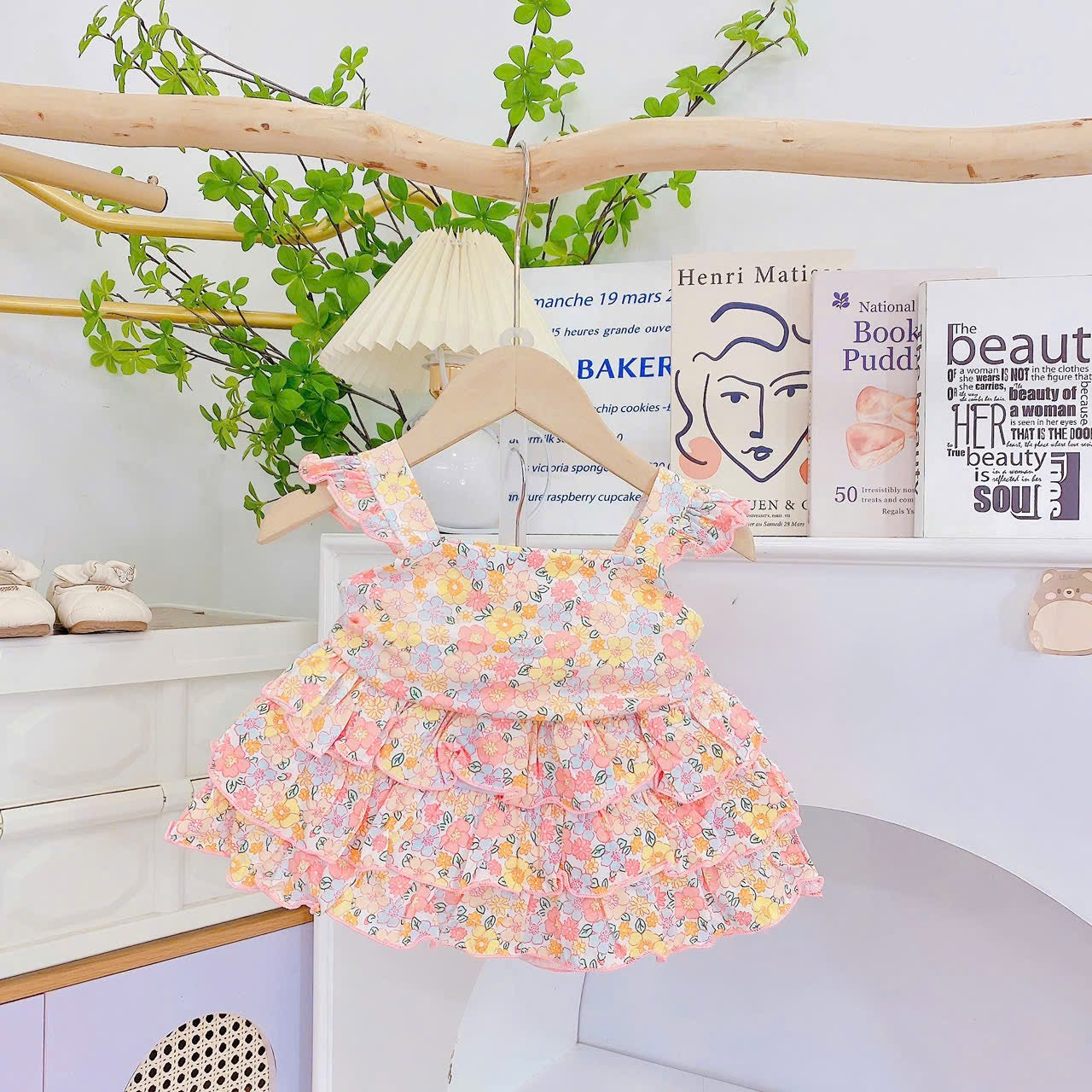 Sleeveless Ruffles Skort Sets