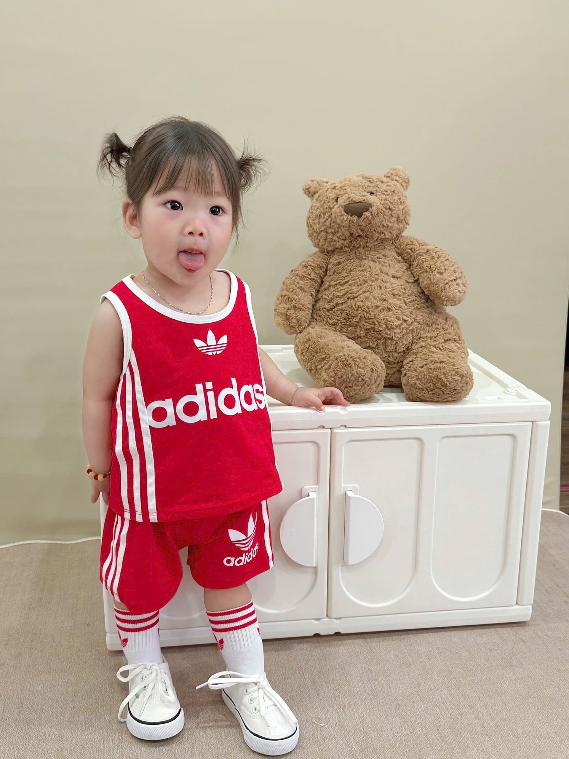 Sleeveless Adidas Sets
