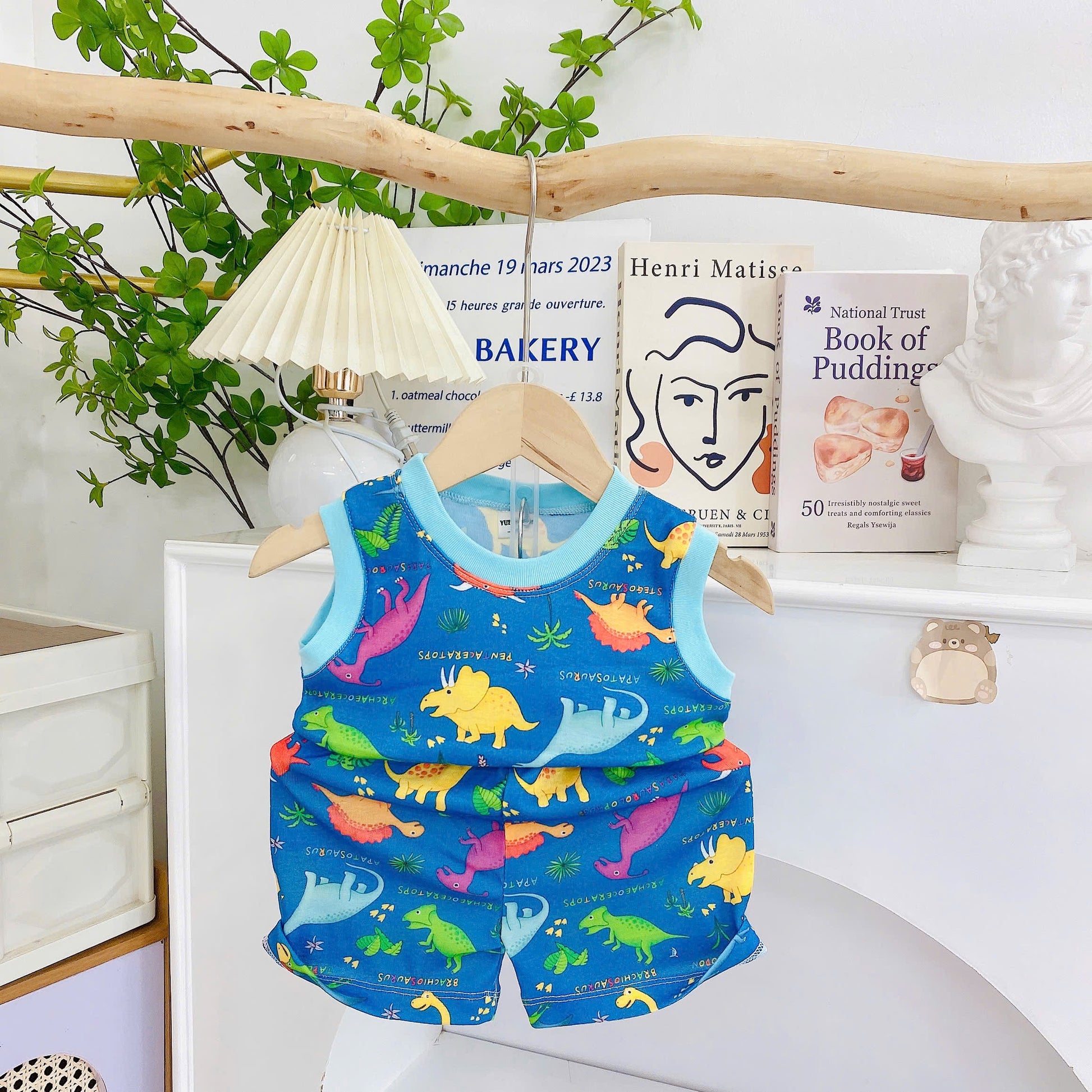 Yuzzin and Gym Sleeveless Playsets