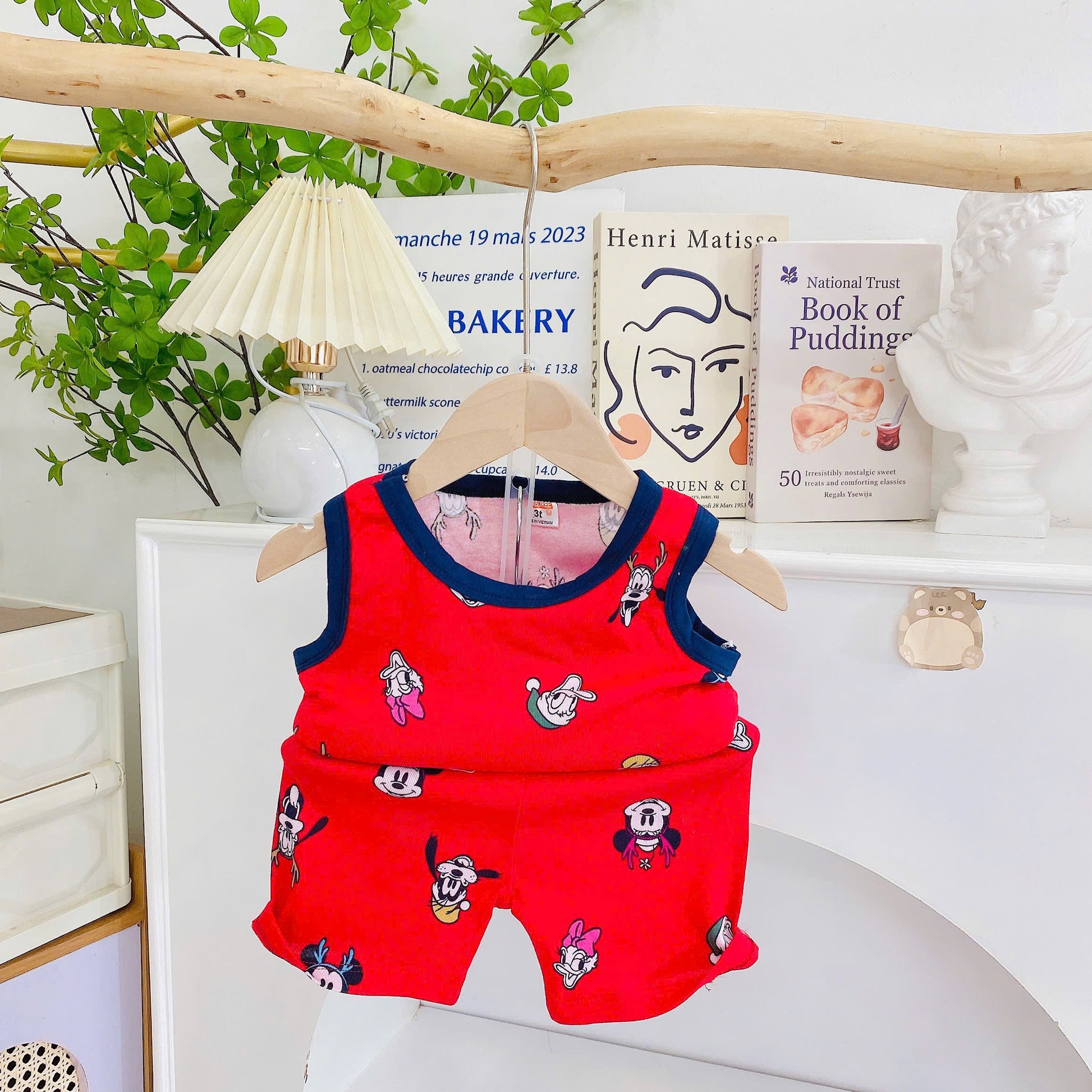 Yuzzin and Gym Sleeveless Playsets