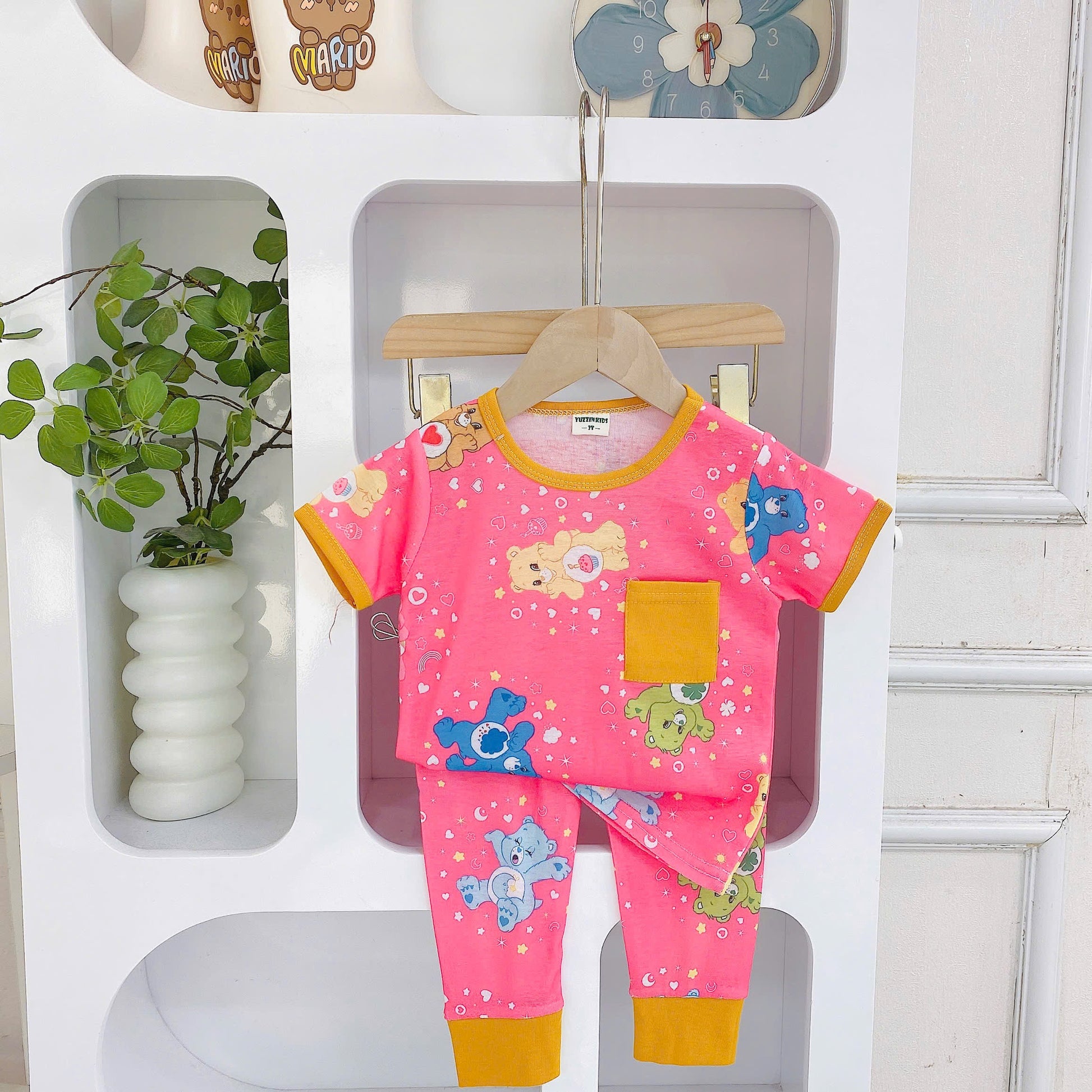 Yuzzin Pyjamas