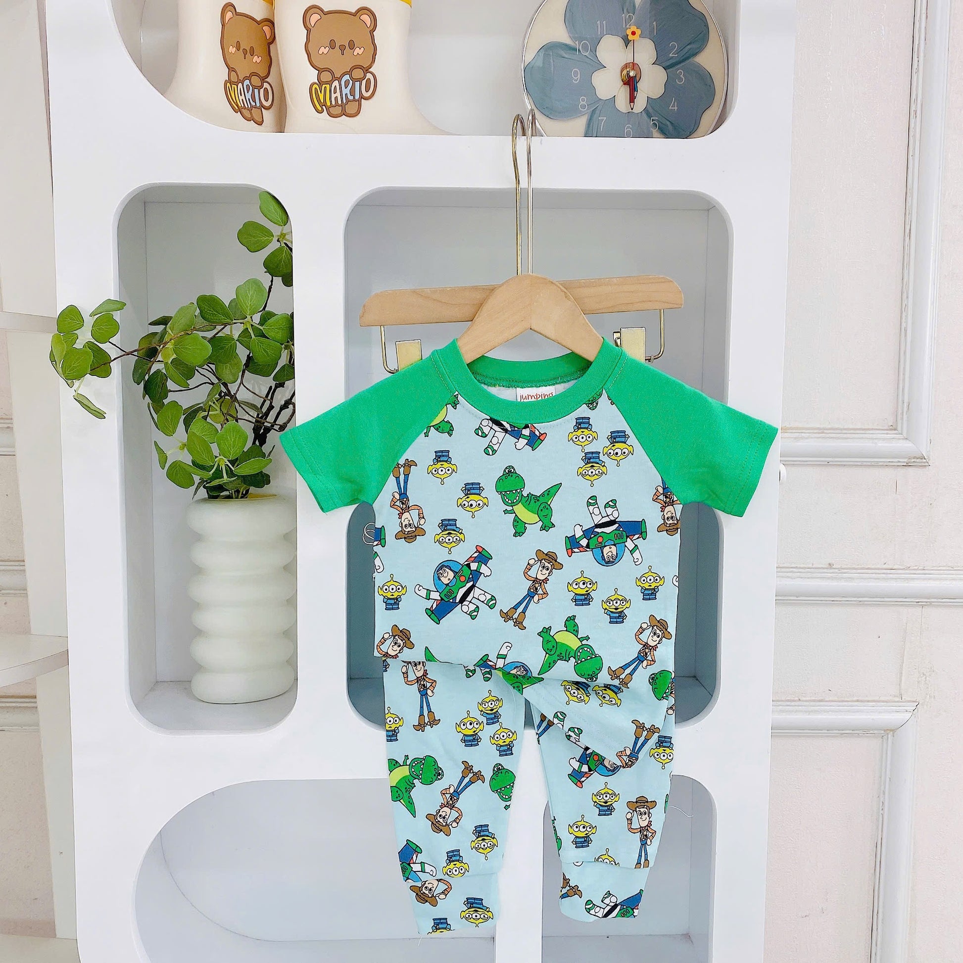 Short Sleeves Pyjamas Jumping Beans
