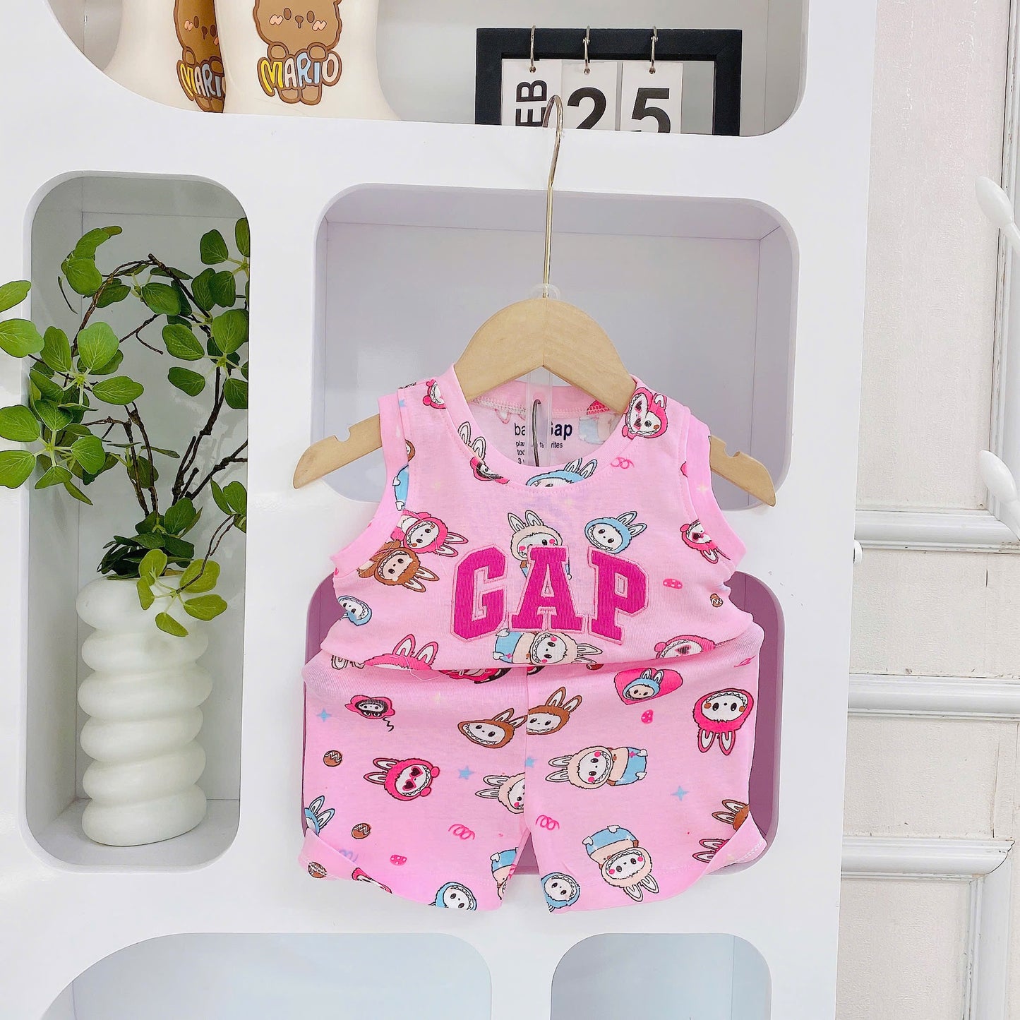 BabyGap Sleeveless Playset