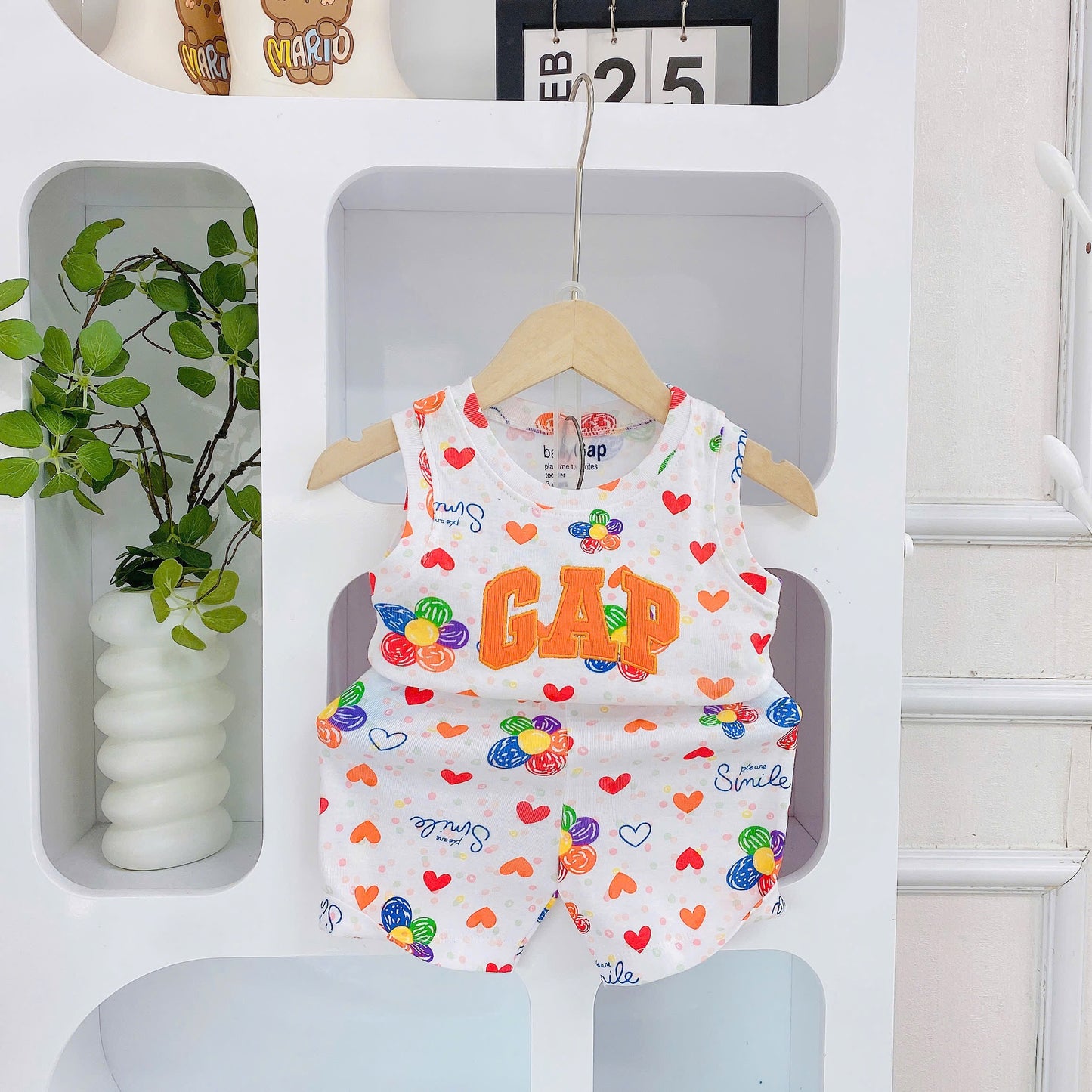 BabyGap Sleeveless Playset