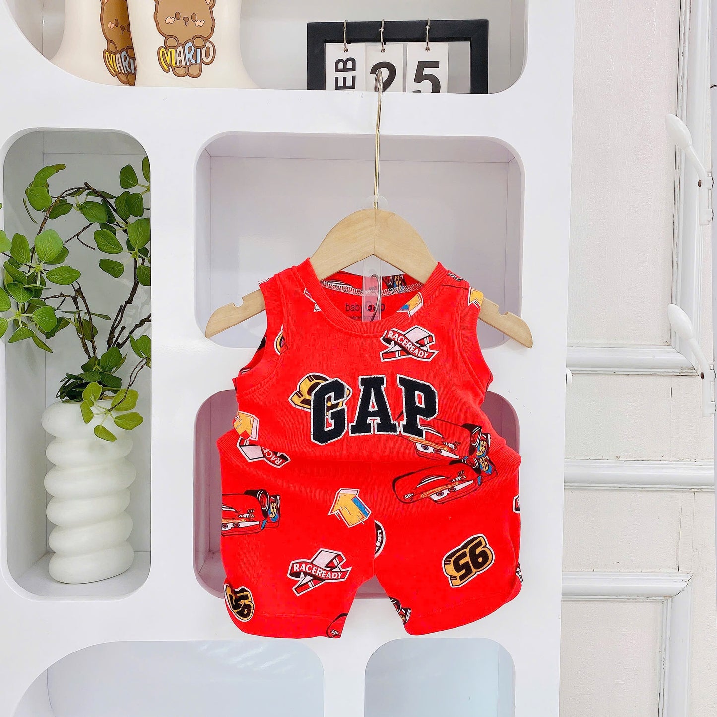 BabyGap Sleeveless Playset