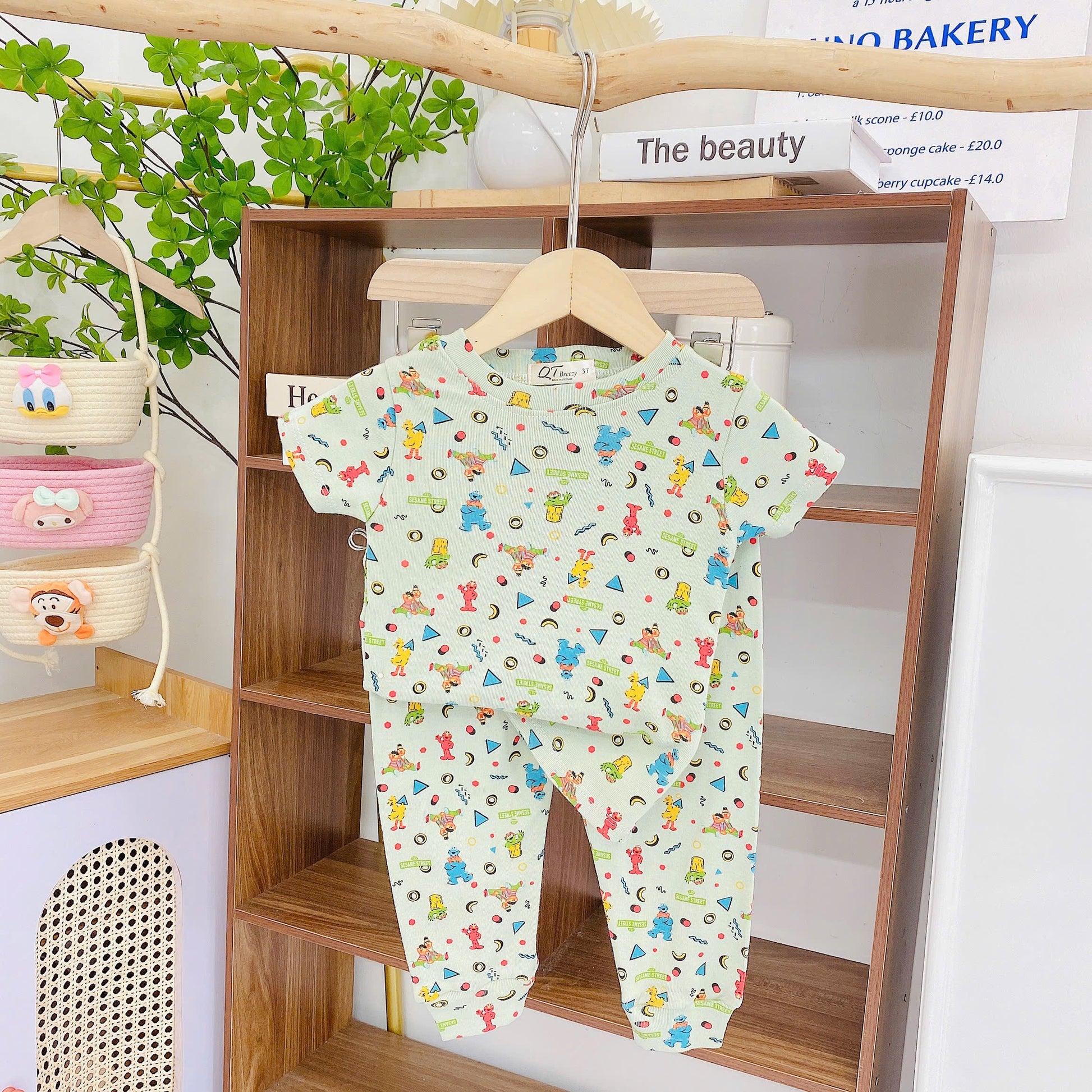 ShortSleeves QT Breezy Pyjamas
