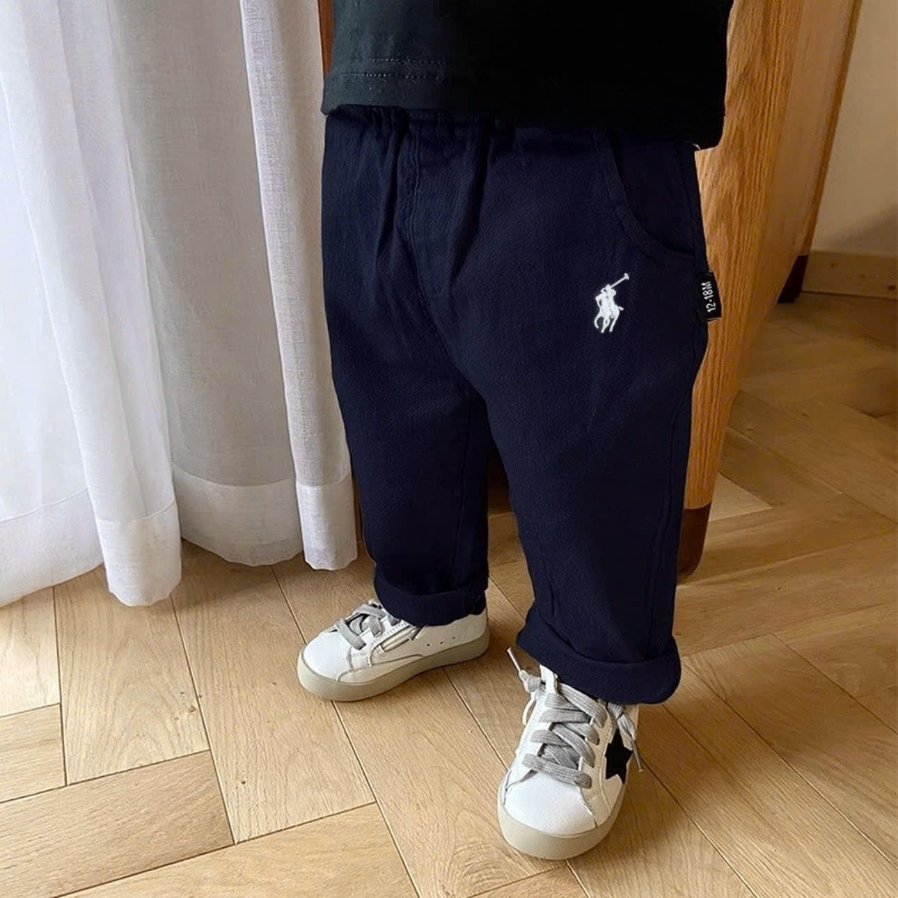 Chinos