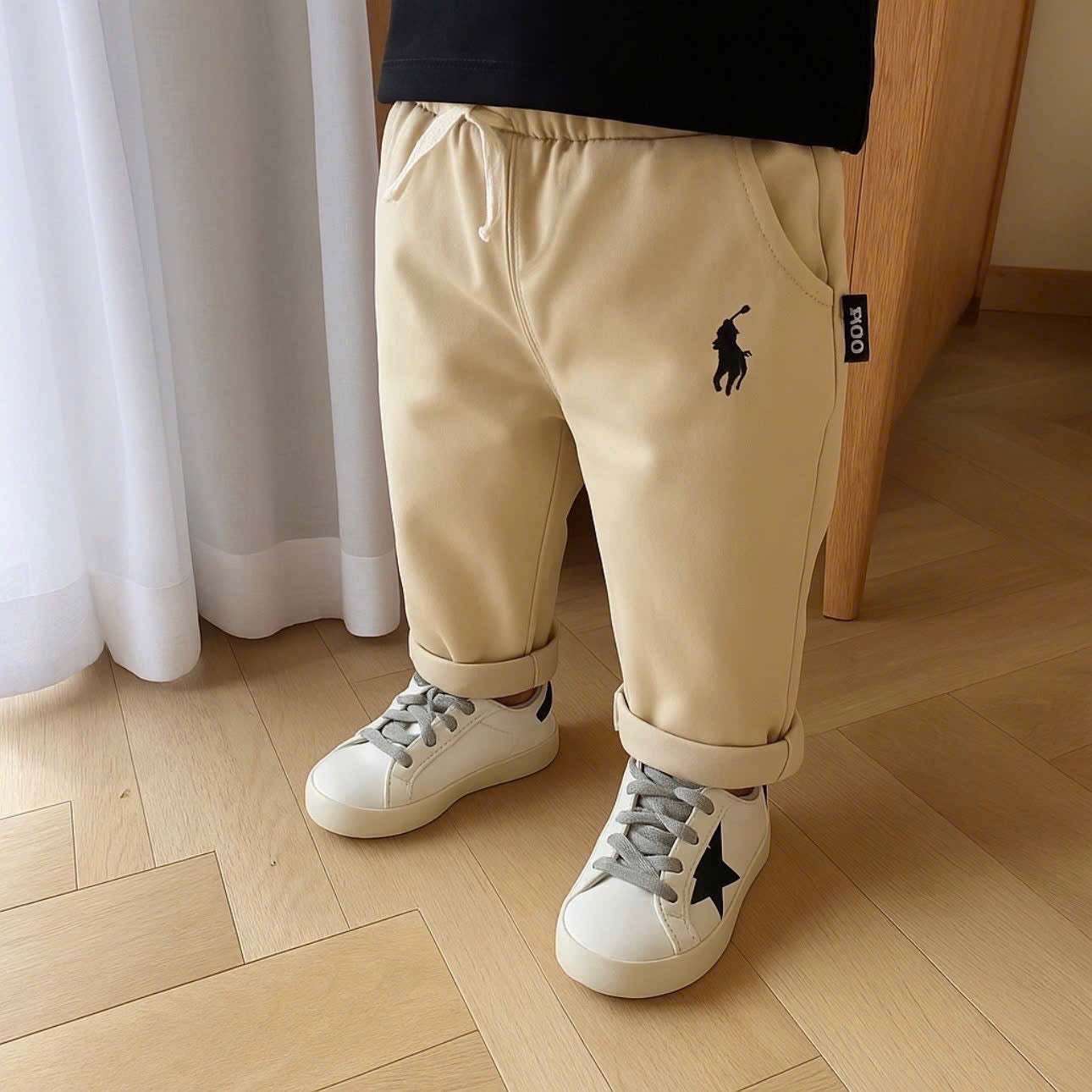 Chinos