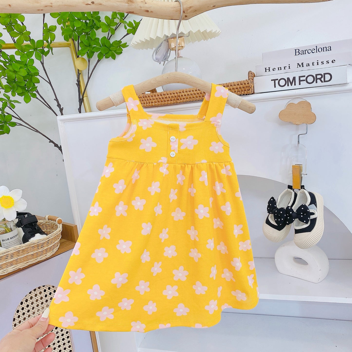 Sleeveless Lynhkids Dress