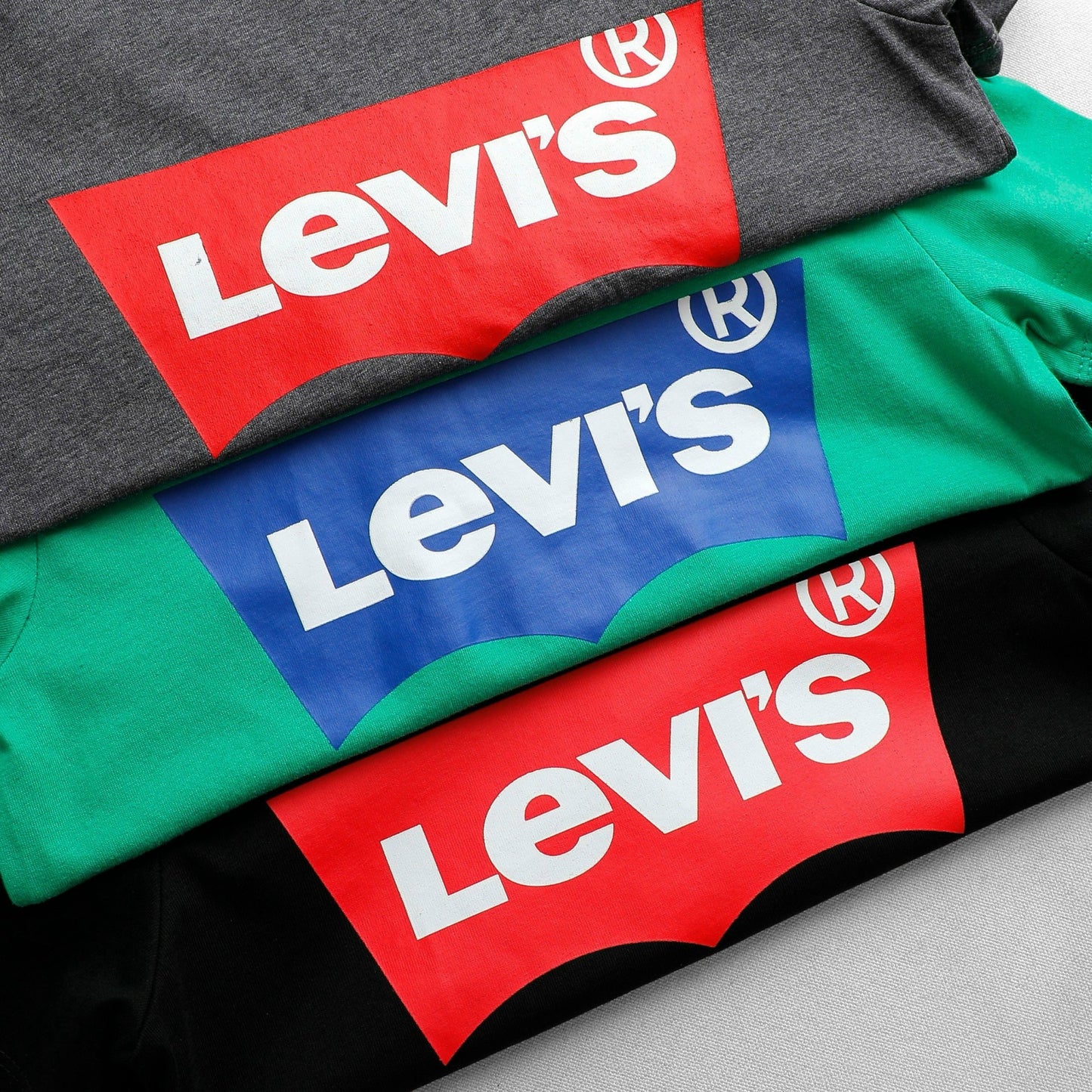 Levis Authentic Tees