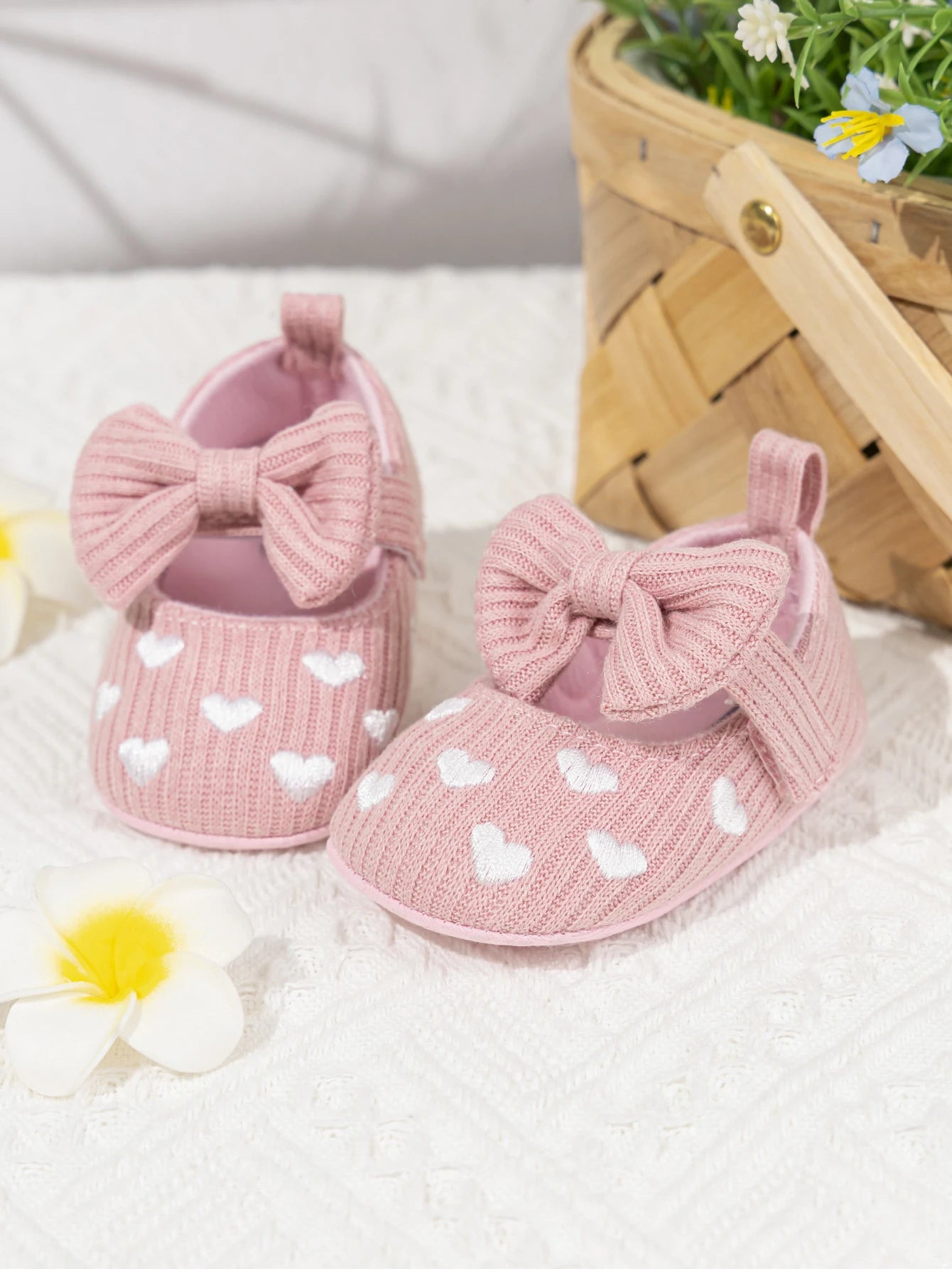 Meckior Spring Sole Baby Girl Shoes Newborn Bow Love First Walkers Anti-slip Baby Casual Shoes Moccasins