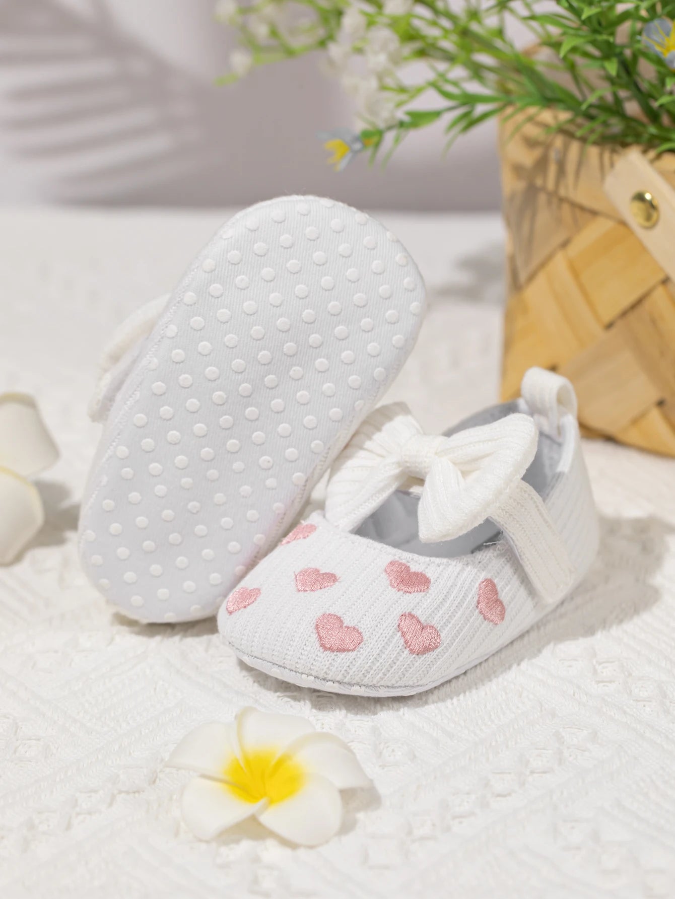 Meckior Spring Sole Baby Girl Shoes Newborn Bow Love First Walkers Anti-slip Baby Casual Shoes Moccasins